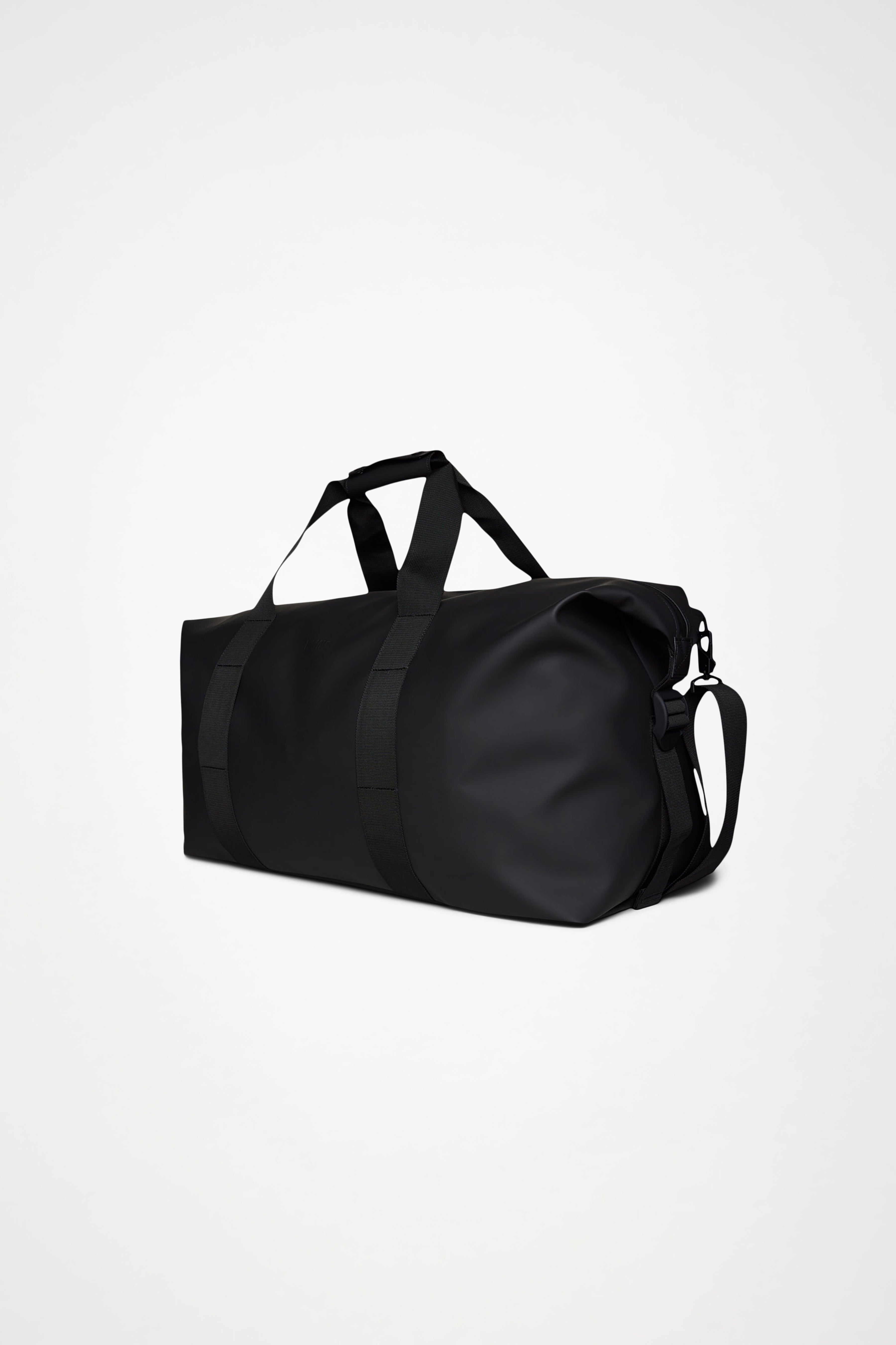 RAINS Hilo Weekend Bag Large Black 47L H29 x D28 x W60 cm Weekender