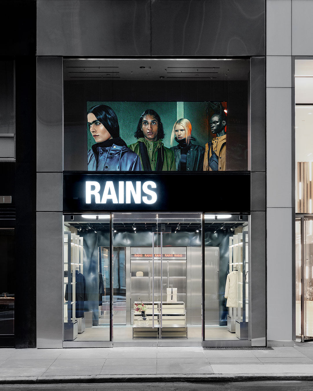 src_rains-dk_MediaImage_49666931655003