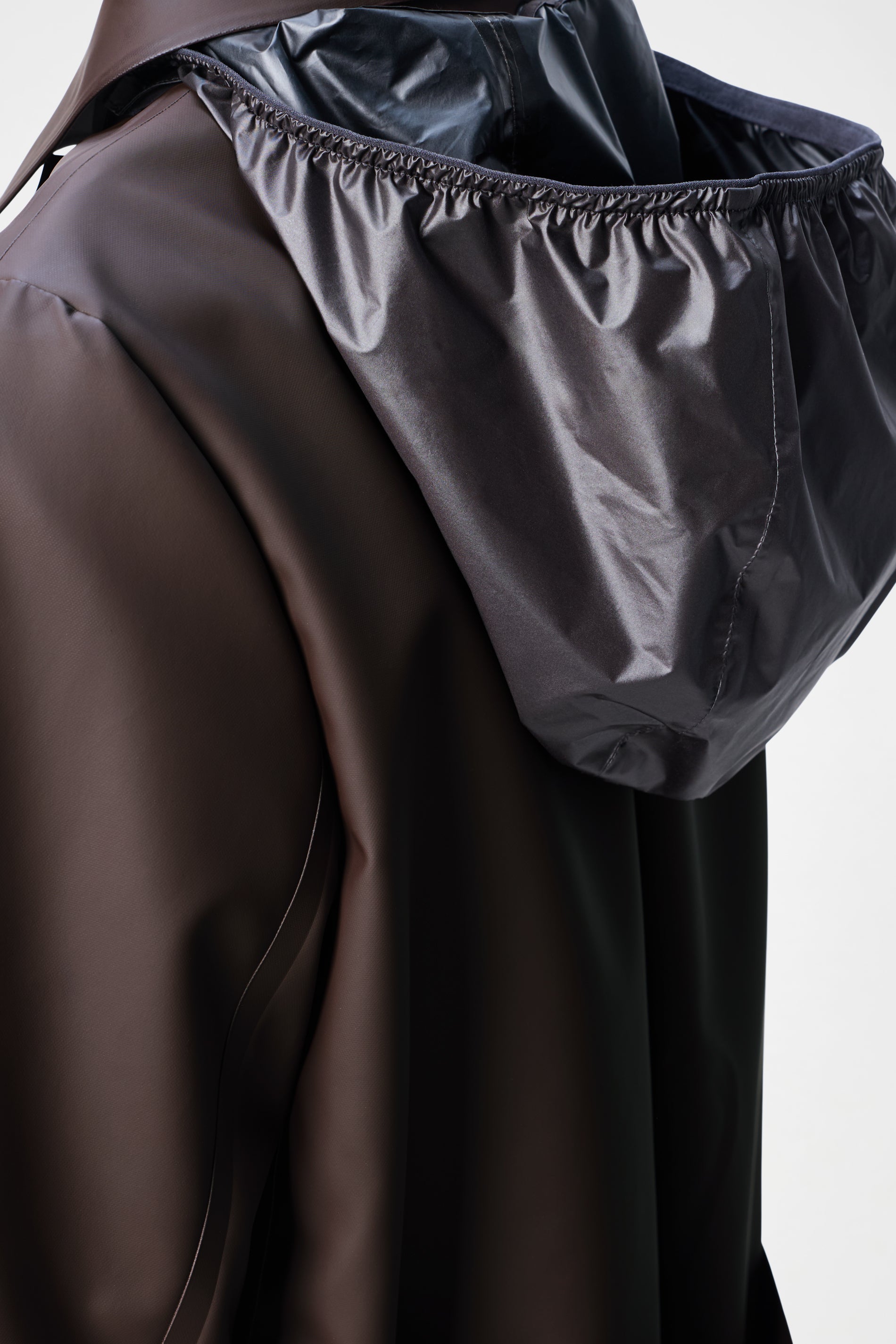 RAINS Nara Long W Jacket Bark Jacket