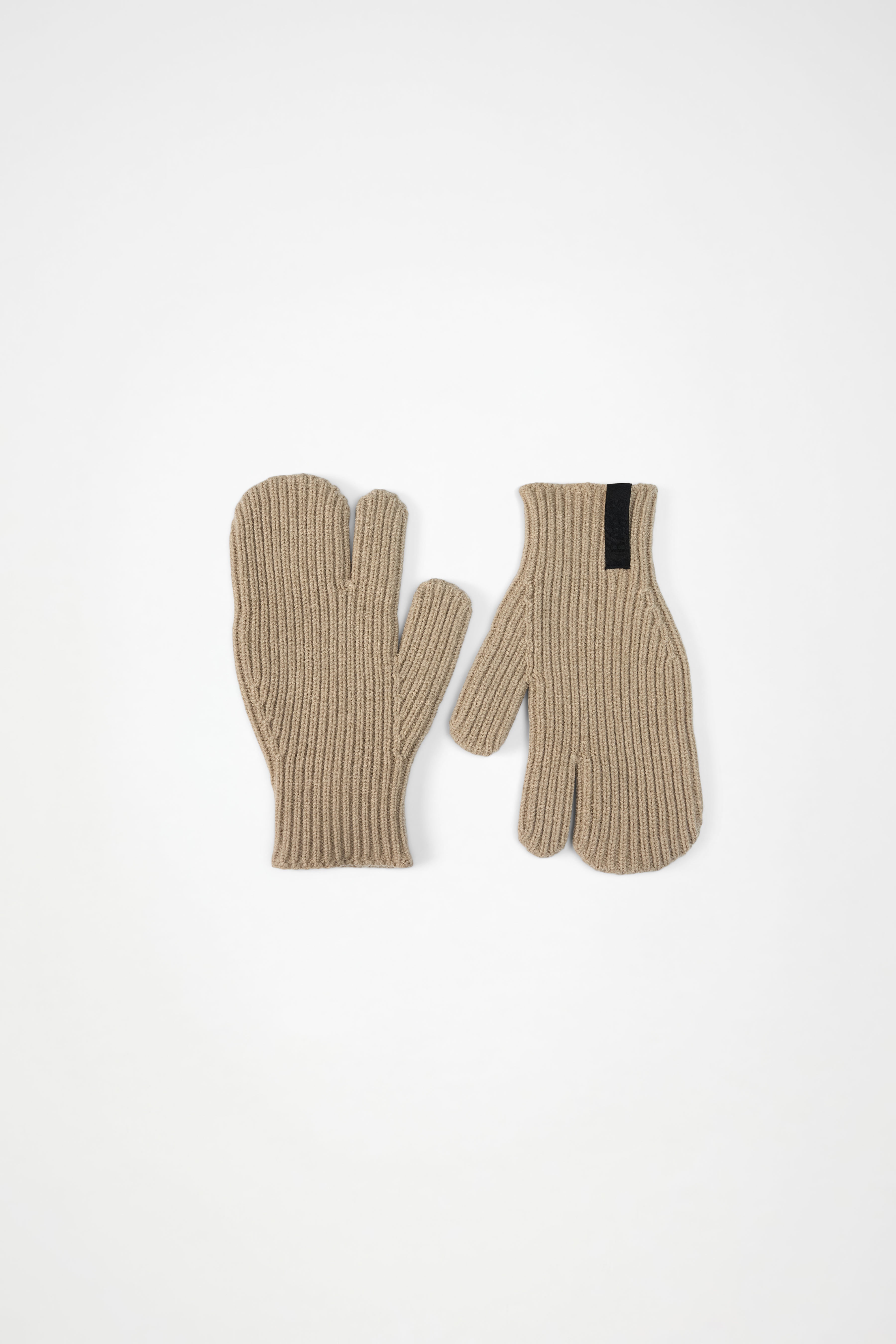 RAINS Three Finger Knit Gloves Beige Gloves & Mittens